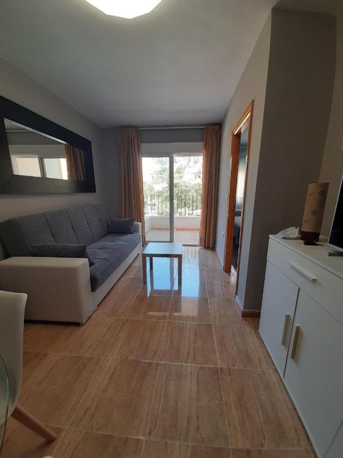 Апартаменты Torrevieja-Lugomar Экстерьер фото